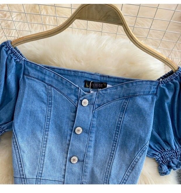Abbigliamento da donna Gonna in denim lunga a trapezio con spacchi laterali, due set di top corto con colletto quadrato da donna_voghion.com
