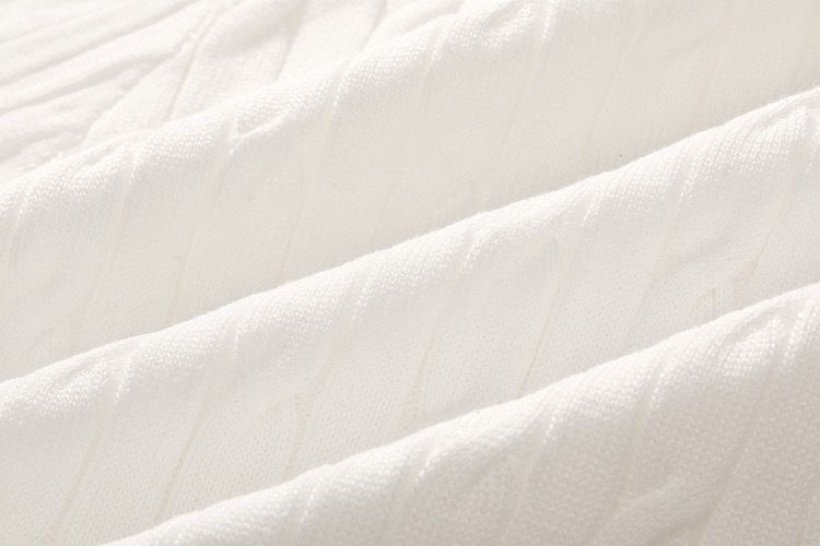 Design sense Summer new style straight shoulder knitting top thin embroidery teddy bear Fried Dough Twists polo shirt_voghion.com