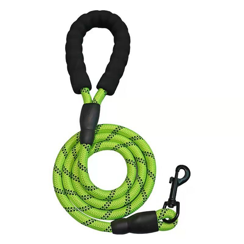 Guinzaglio riflettente notturno in seta con trazione, in schiuma, anti-strangolamento, in lega di alluminio, con fibbia di bloccaggio, catena per cani, corda in nylon_voghion.com