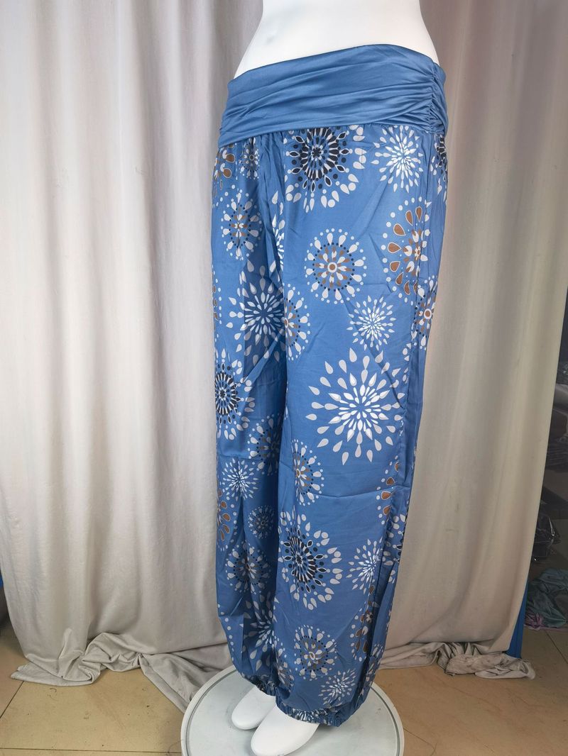 Pantaloni casual harem con stampa digitale lunga da donna_voghion.com