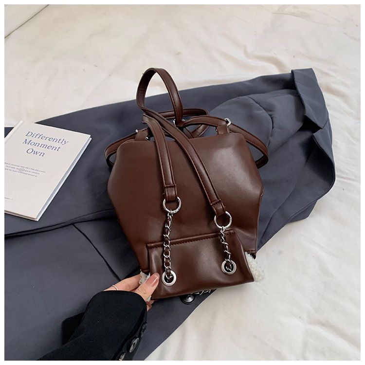 Autumn And Winter Niche Casual Backpack 2024 New Fashionable Versatile Shoulder Bag Large Capacity Textured Handbag_voghion.com