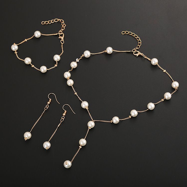 Fashion Pearl Necklace Bracelet Earrings Set New Sweet OL Elegant Pearl Simple Temperament Accessories_voghion.com