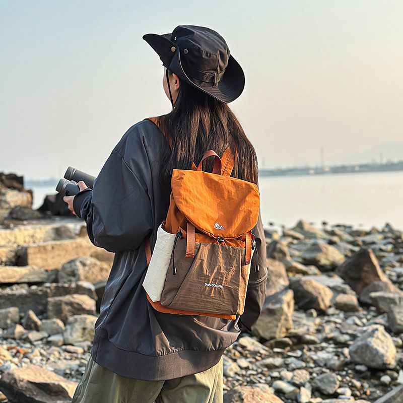 Leichtes Wandern für Männer und Frauen, Outdoor-Pendler-Laptoptasche, modischer, lässiger kleiner Rucksack, großes Fassungsvermögen_voghion.com