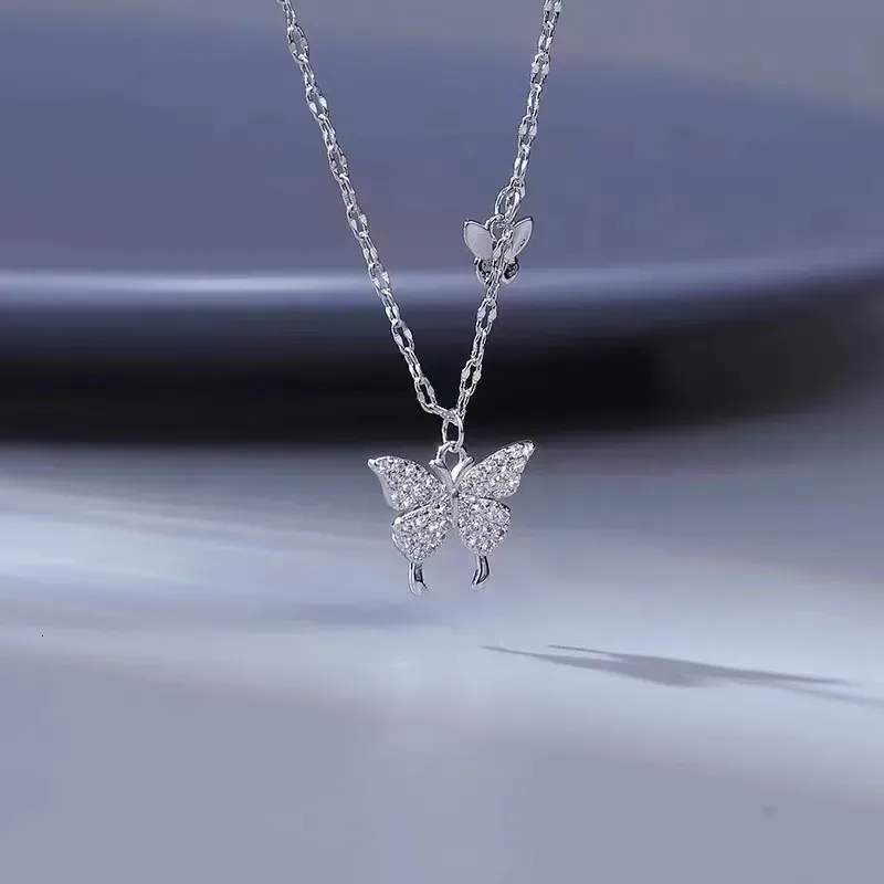 Collier pendentif papillon argenté en zircon pour femme, bijou de soirée 250328_voghion.com
