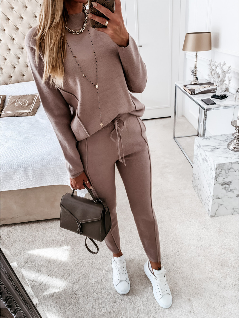 Tailleur pantalone casual da donna tinta unita_voghion.com