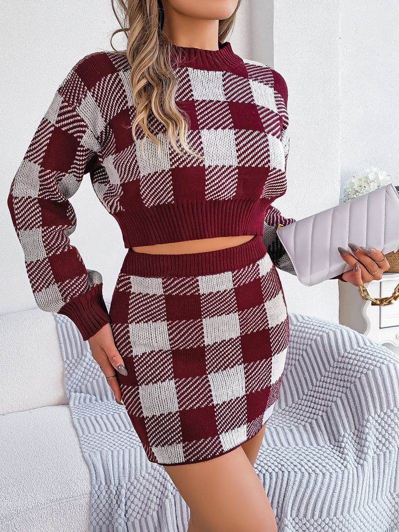 Maglione casual da donna a maniche lunghe scozzese a contrasto con ombelico scoperto, tailleur con gonna che copre i fianchi, abbigliamento_voghion.com