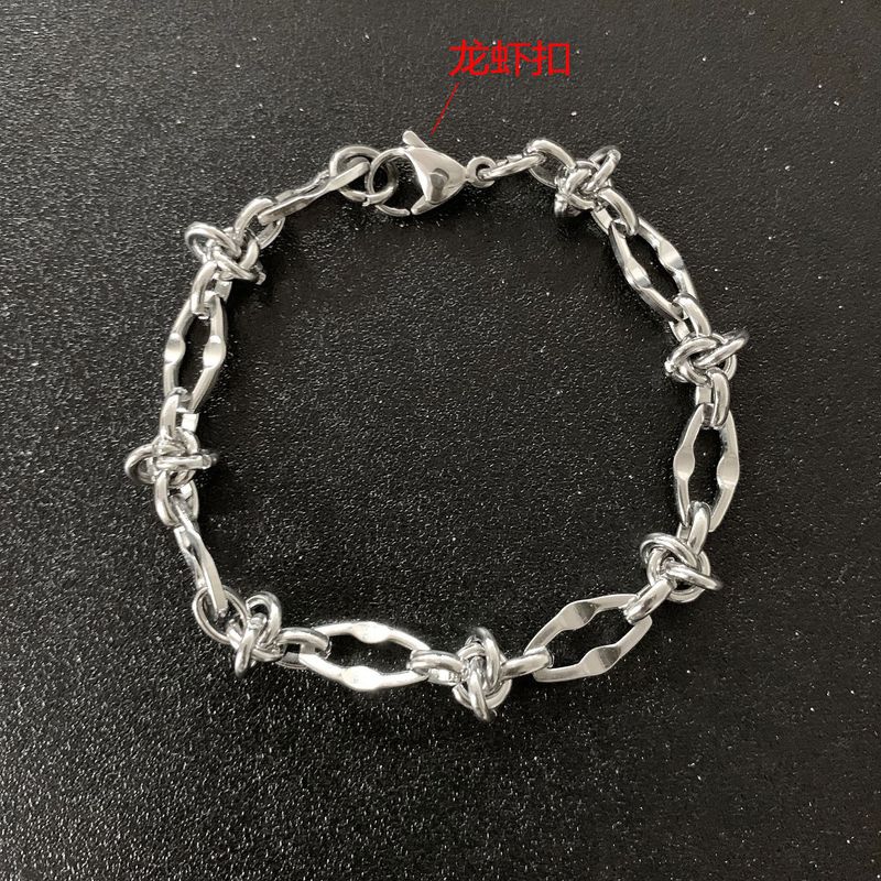 Bracciale in acciaio al titanio resistente alla luce per uomo, semplice e versatile, bracciale cubano annodato a nicchie, hip-hop di alta gamma_voghion.com