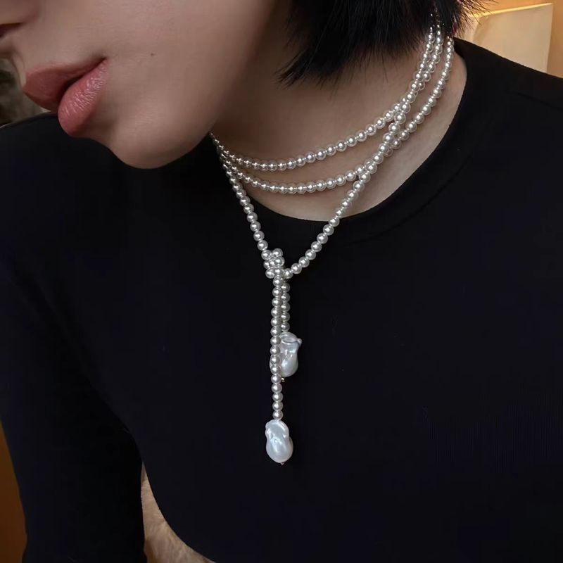 Collier d'automne-hiver en perles rondes véritables faites main, haut de gamme, léger et élégant, idéal pour un pull. Polyvalent et raffiné._voghion.com