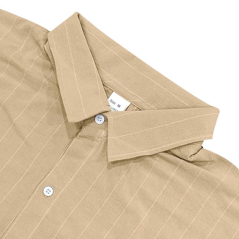 Completo da uomo con camicia a maniche corte a righe in lino e pantaloncini casual - Completo estivo traspirante per spiaggia e viaggi. Set da uomo_voghion.com