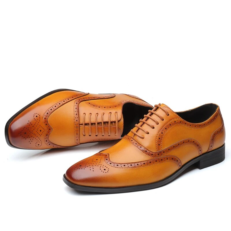 Cost performance Classic Oxfords Leather Formal Pointed Toe Business Office Dress Man Brogue Flats Wedding Party Shoes_voghion.com