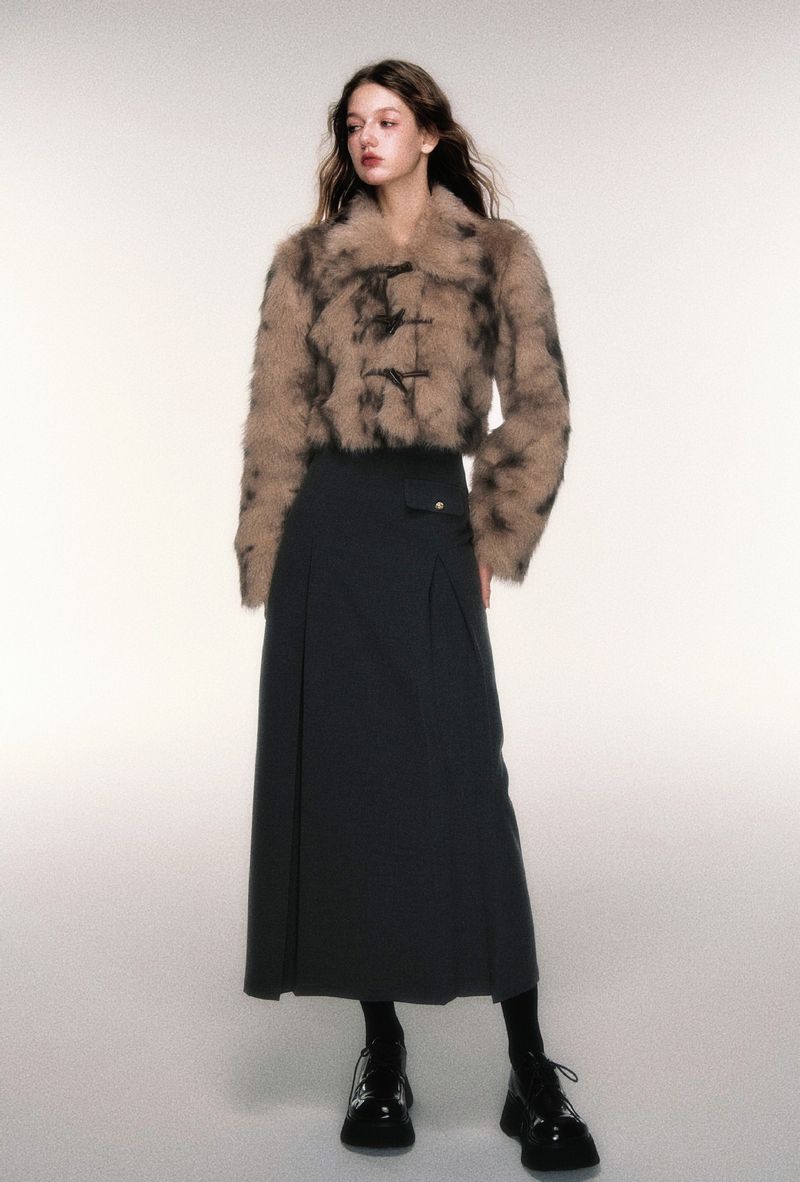 Retro-Chic Kunstpelzjacke mit Hornknöpfen – Kurzer Leopardenmustermantel für Damen_voghion.com