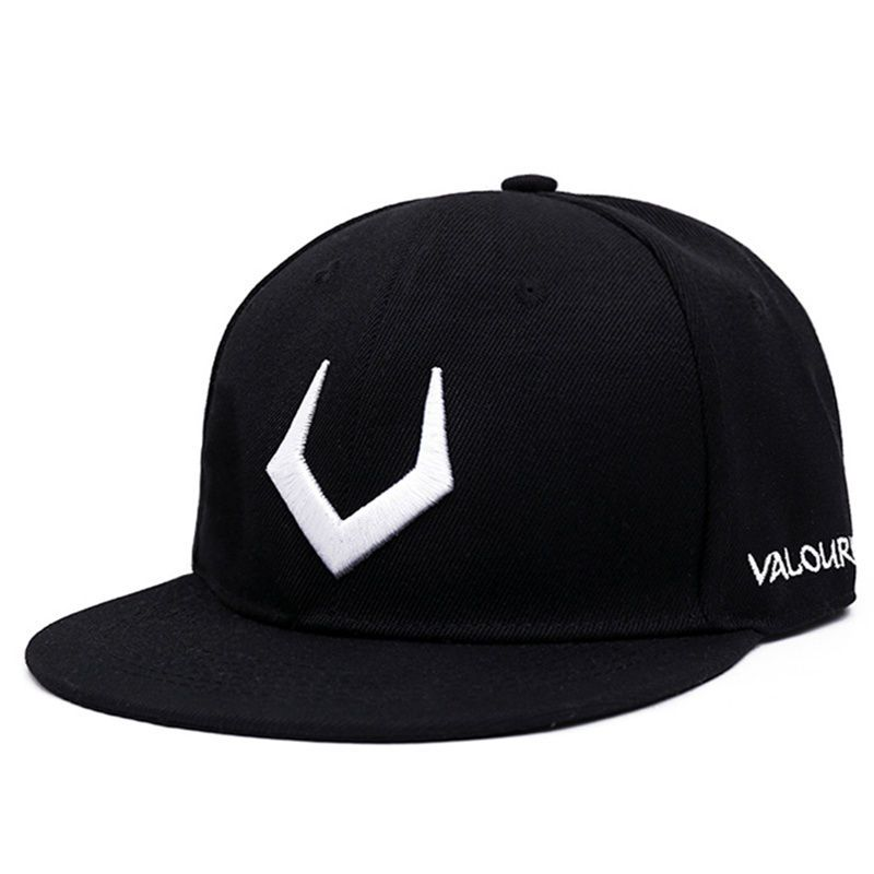 Hertenhoorn V Letter Geborduurde Hoed voor Mannen en Vrouwen Plat Langs Hoed Straat Hip Hop Mode Koreaans Veelzijdig Casual_voghion.com