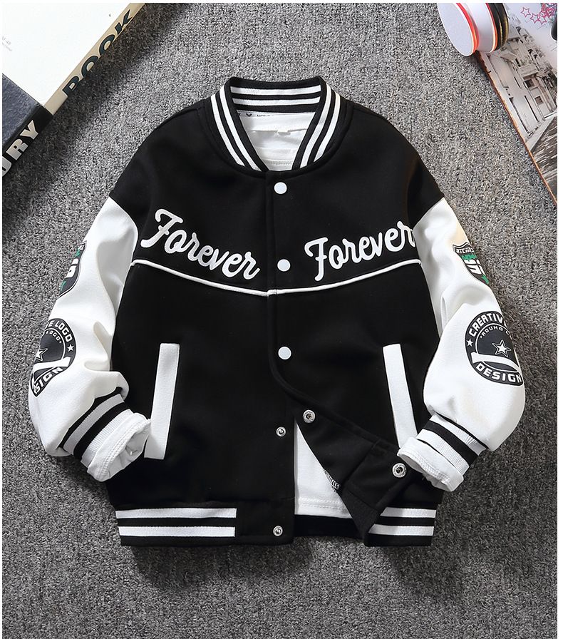 Baseballjacke für Jungen von Mother & Kids für Frühling und Herbst – trendige und hochwertige Oberbekleidung für Kinder von 6–12 Jahren (Schwarz/Grün, Buchstabendruck)_voghion.com
