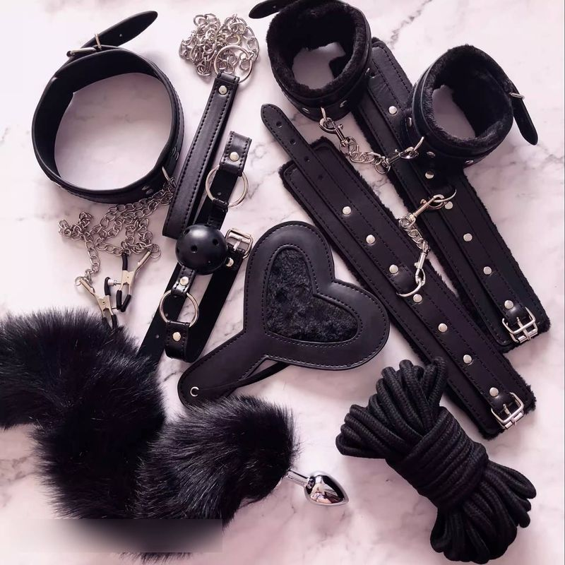 Ensemble de jouets sexuels SM noirs en deux pièces transformé en fouet de bondage et d'entraînement_voghion.com