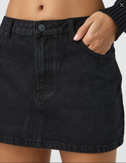 Gonna in denim lavato elasticizzata slim casual da donna_voghion.com