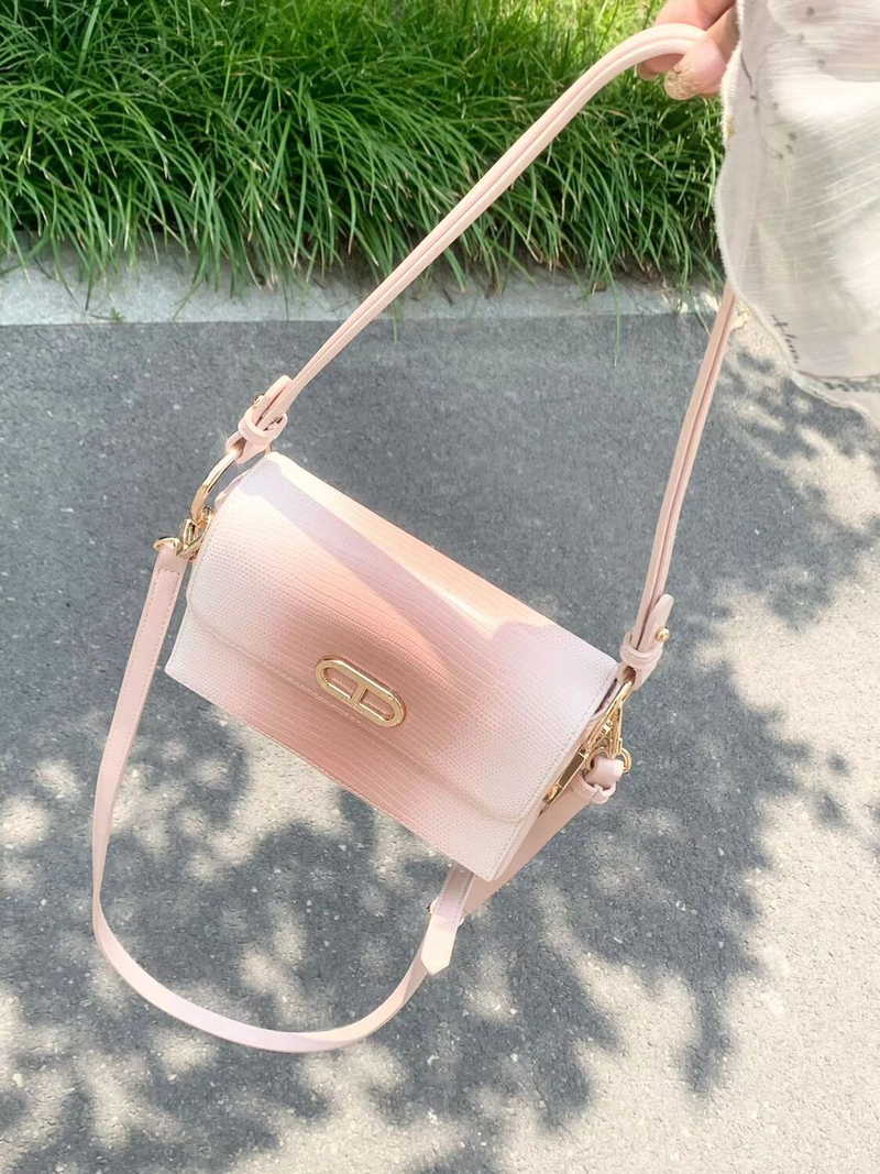 High Beauty Pink Rose Square 2023 Nuova borsa a tracolla monospalla per pendolarismo semplice Dolce e versatile piccola_voghion.com