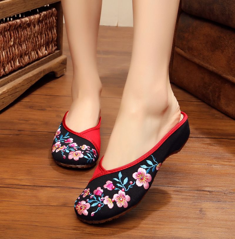 Hausschuhe, Hausschuhe mit Blumenmuster, Sommerschuhe aus besticktem Stoff für Damen, Sandalen, niedrige Absätze, Hausschuhe mit flachem Boden_voghion.com