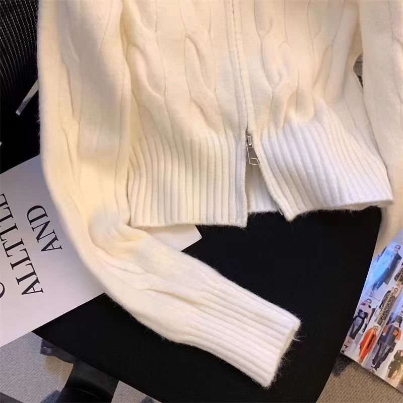 Retro Cable Knit Stand Collar Zip-Up Cardigan With Embroidered Details – Elegant Pullover For Autumn/Winter, Youthful & Chic_voghion.com