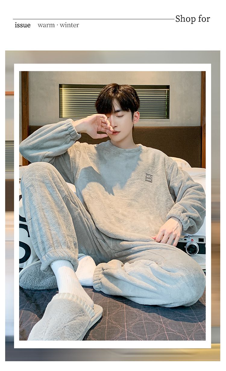Korallensamt-Pyjamas aus dickem Plüsch für Herren im Herbst- und Winterstil, geeignet für Teenager zum Tragen im Freien_voghion.com