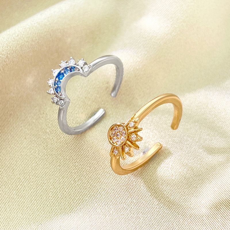 Novo conjunto de anéis de casal astrais empilháveis com diamantes e sol e lua simples azuis_voghion.com