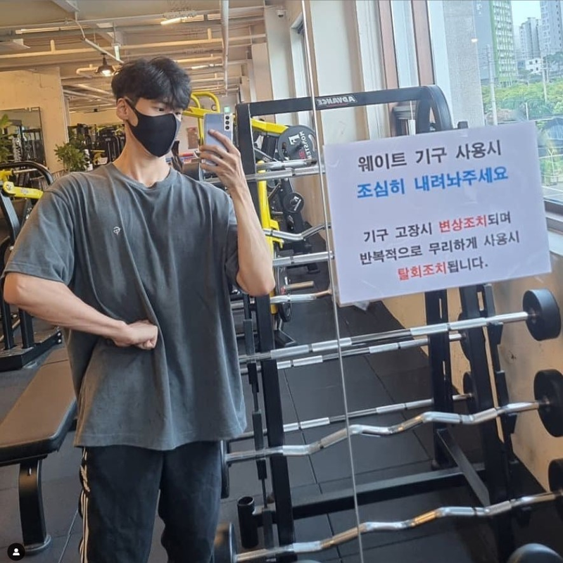 Muscle Spring/Summer New Men's Sports Running Fitness Training Cotton Loose Elastic Oversize Short Sleeve T-shirt_voghion.com