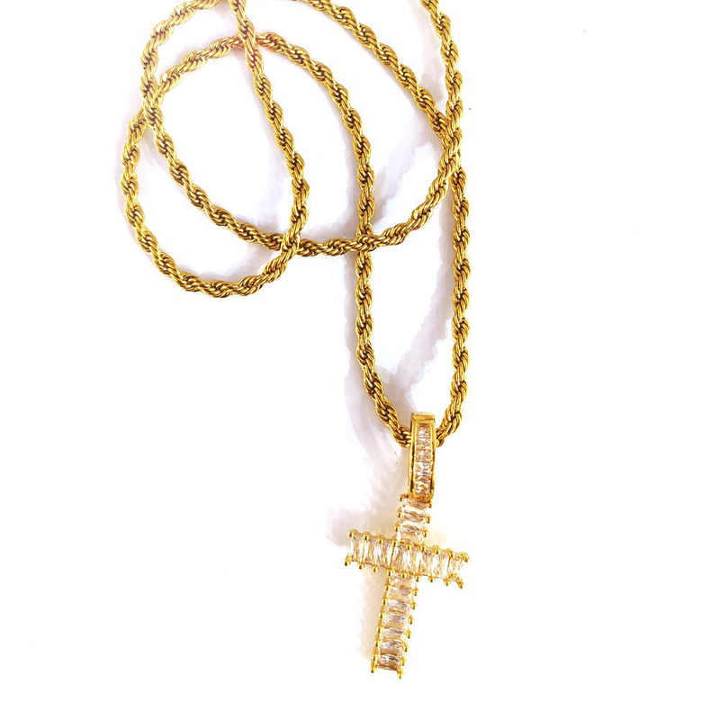 Collier pendentif en forme de T en forme de petit sucre de roche personnalisé en forme de croix Manelli en cuivre plaqué_voghion.com
