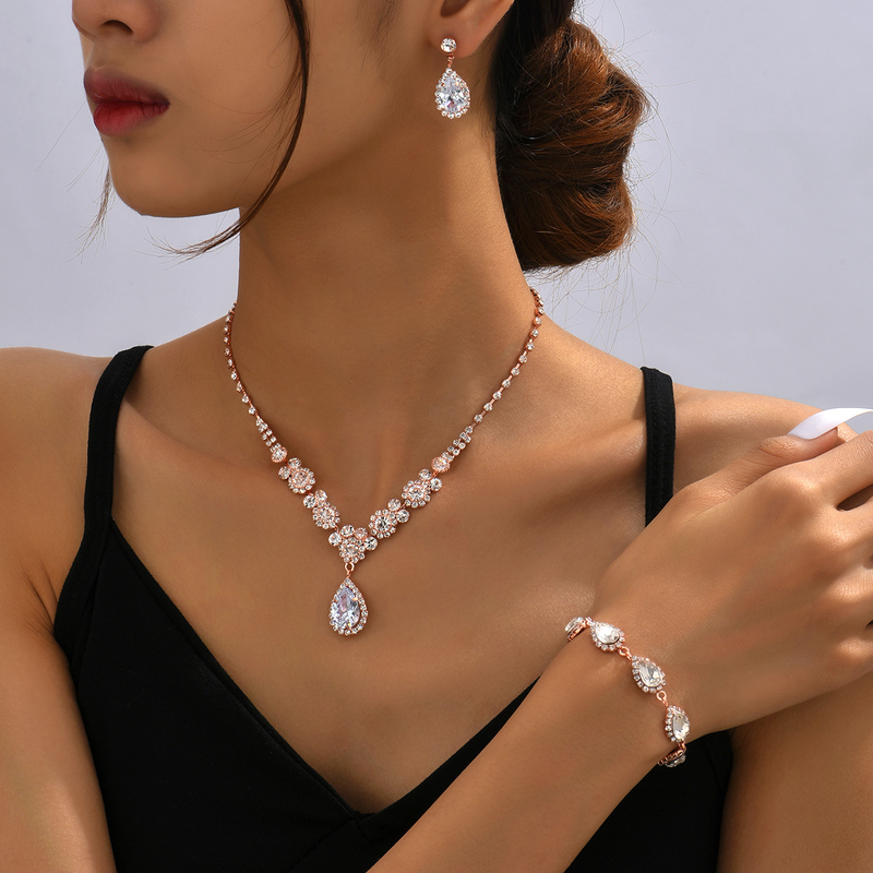Set di gioielli da donna, alla moda, nuovo, alla moda, in oro rosa, tre pezzi, collana, orecchini, bracciale con zirconi, set da sposa._voghion.com