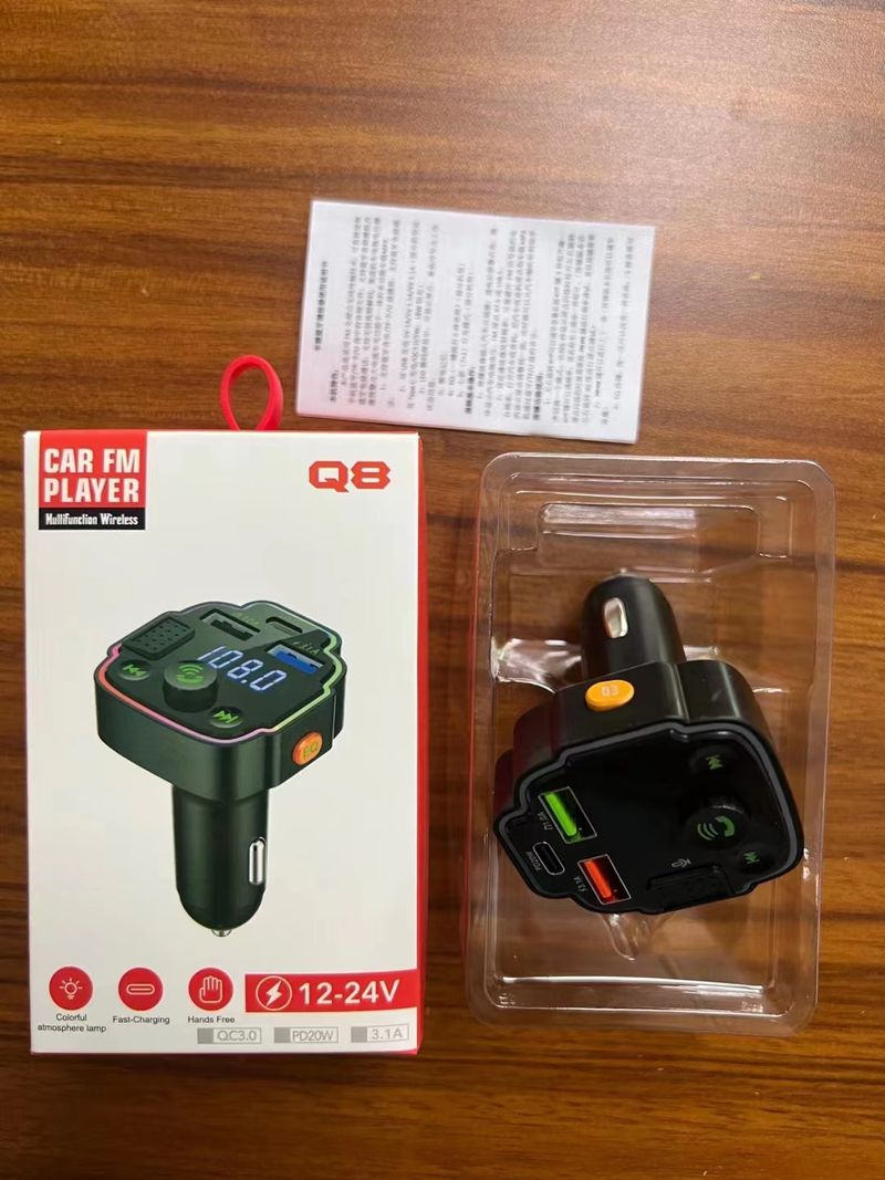 Q8 bil mp3 bluetooth-spiller kort/U-disk tapsfri lydkvalitet håndfri samtale FM-sender bil mp3_voghion.com