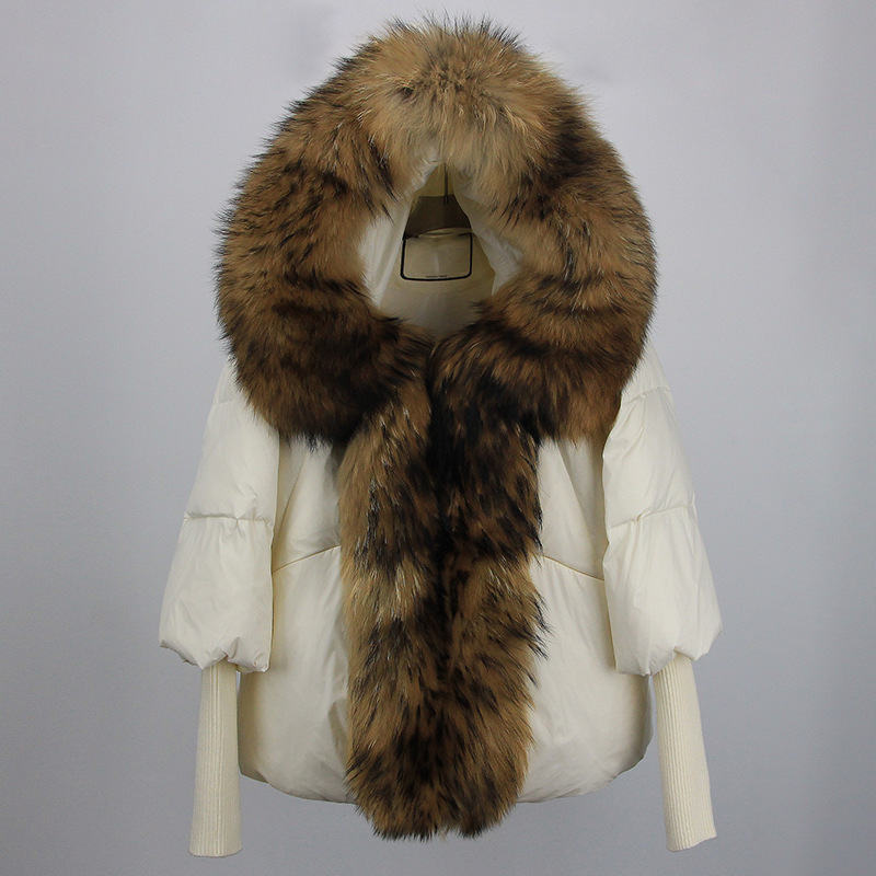 Kurze Pufferjacke für Damen mit 90 % weißen Entendaunen und abnehmbarer Kapuze aus Fuchspelz – stylischer Wintermantel für die N-Mode (201–300 g Füllung, 91–95 % Reinheit)_voghion.com