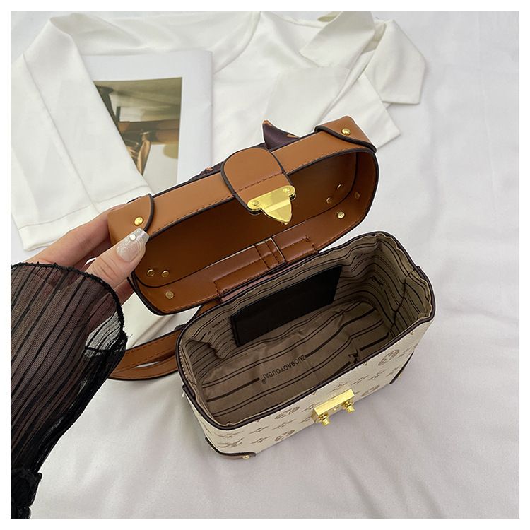 Borsa a mano piccola quadrata con fibbia di lusso leggera e sciarpa di seta, borse francesi, borsa a mano con texture a lettere_voghion.com