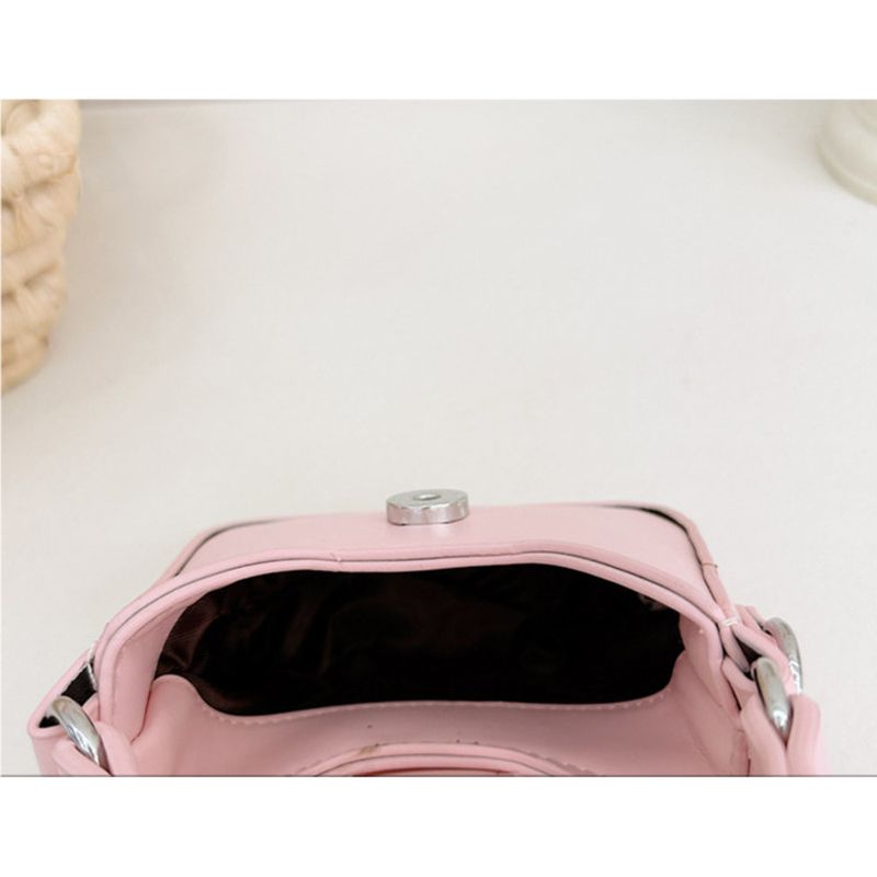 Süße und süße Schleife Kinder 2024 Sommer neue Handtasche für Damen Nischenkette One-Shoulder-Crossbody-Tasche_voghion.com