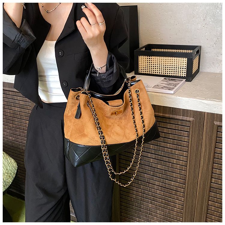 Borsa a tracolla singola trapuntata per donna, modello nuovo 2025 alla moda e semplice, borsa a tracolla minimalista di grande capacità_voghion.com