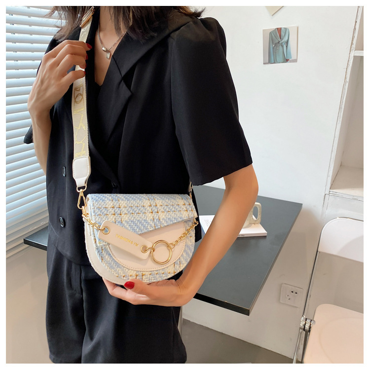 Niche super hot sell nieuwe alles-in-één damesmode brede schouderband enkele schouder crossbody mode zadeltas_voghion.com