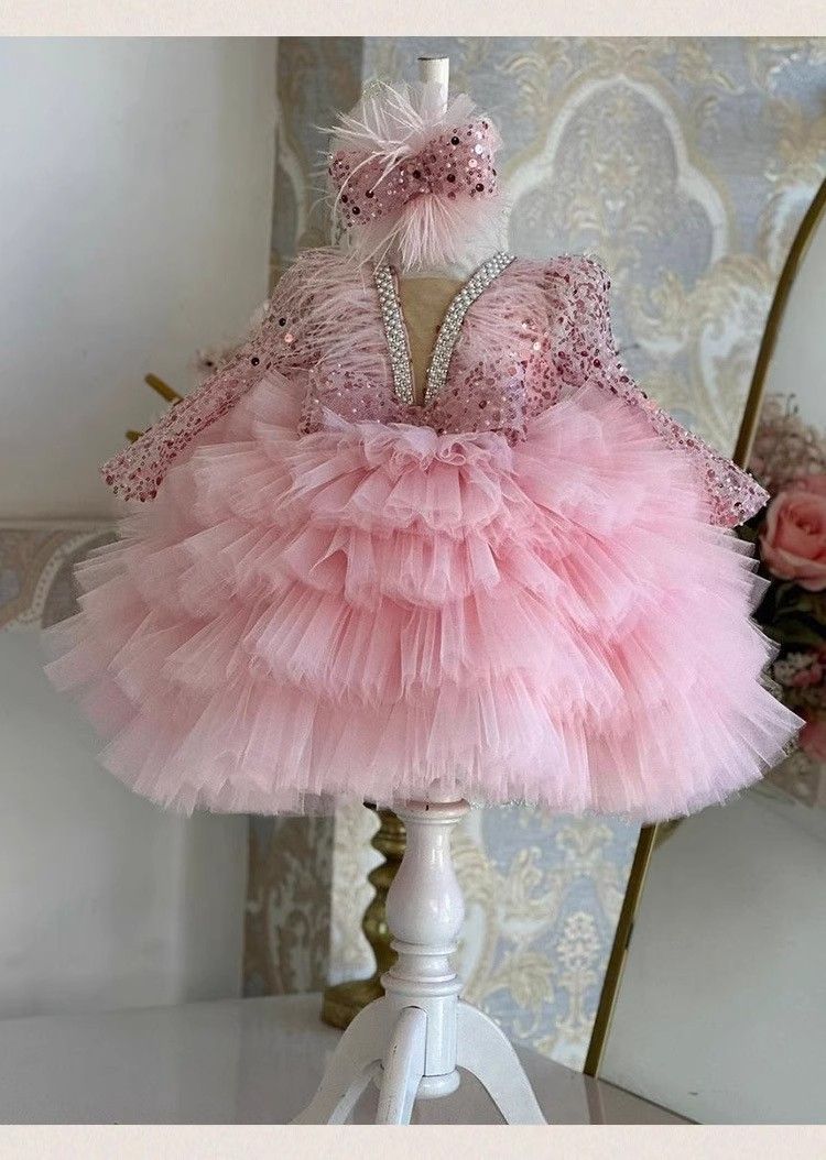 Abiti alla moda per bambine, gonne a palloncino in garza soffice, esibizioni al pianoforte per bambini, spettacoli in passerella_voghion.com