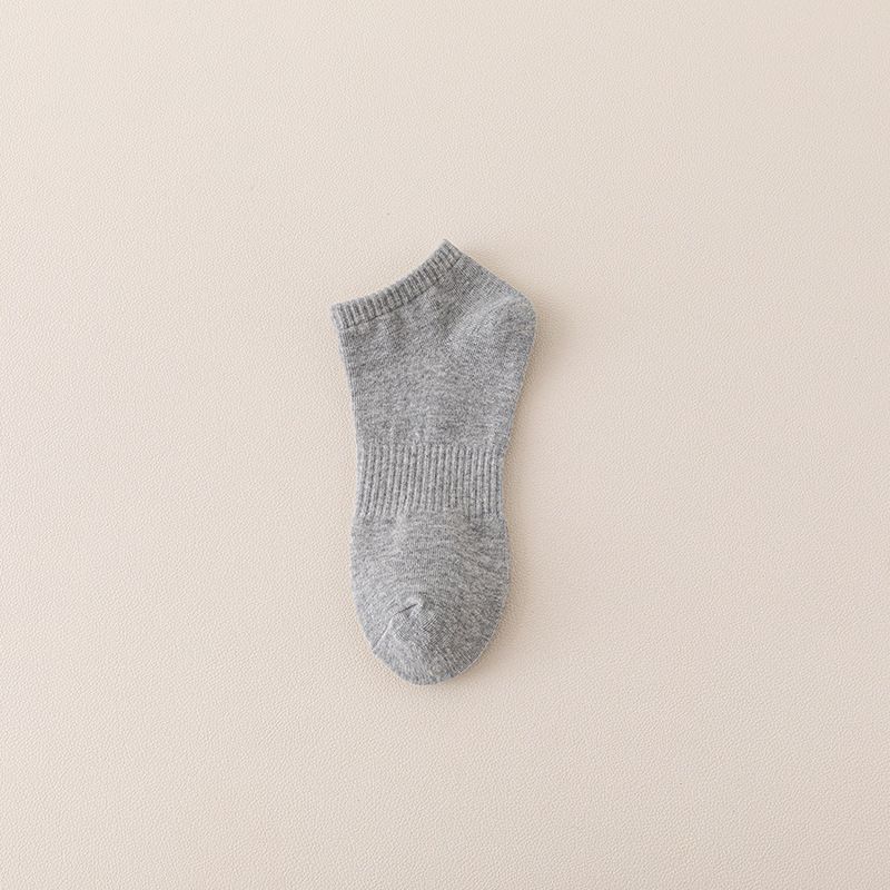 2025d Sommer Dünn Atmungsaktiv Schweißabsorbierend Geruchsabweisend Schwarz Weiß Grau Einfarbig Einfach Ganzjahres Herren Short Boot_voghion.com