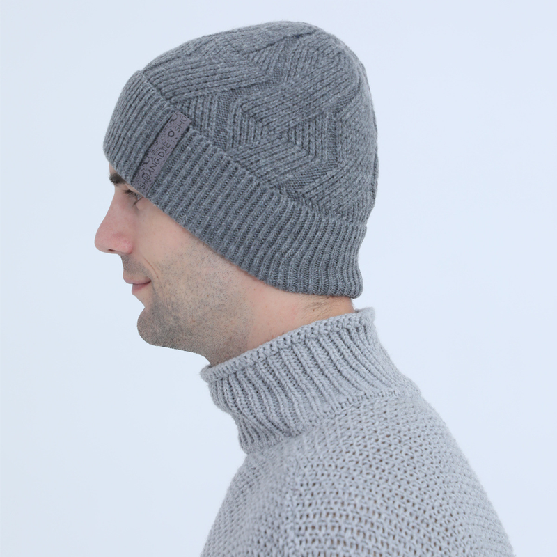 Autunno Inverno Nuovi uomini lavorati a maglia da donna con bordo arricciato in cashmere ed etichetta in tessuto ispessito personalizzata in lana a 8 righe_voghion.com