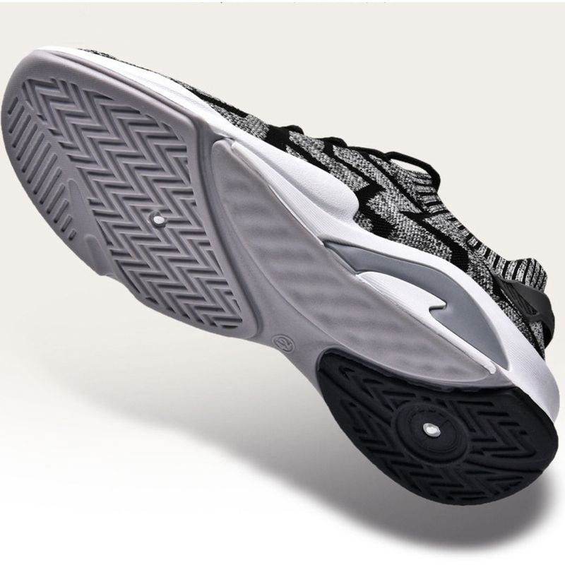 Sneakers 2025 Spring New Korean Style Men's Running Breathable Sock Mouth Trendy Shoes Men_voghion.com
