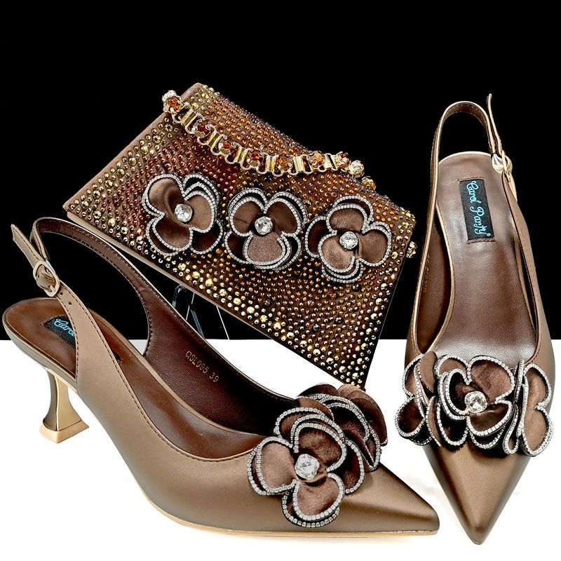 Spitz zulaufendes Schuh-/Beutelset für Damen, handgefertigt, Blumendekoration, schlicht, stilvoll, Bankett-Stil, geeignet für Partys und den Alltag_voghion.com
