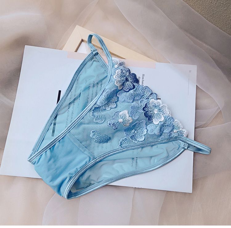 Women's Intimates Pure Desire Thin Strap Small Chest Lace Beautiful Back Bra Without Steel Ring Ultra Thin Triangle Cup Underwear Set For Girls_voghion.com