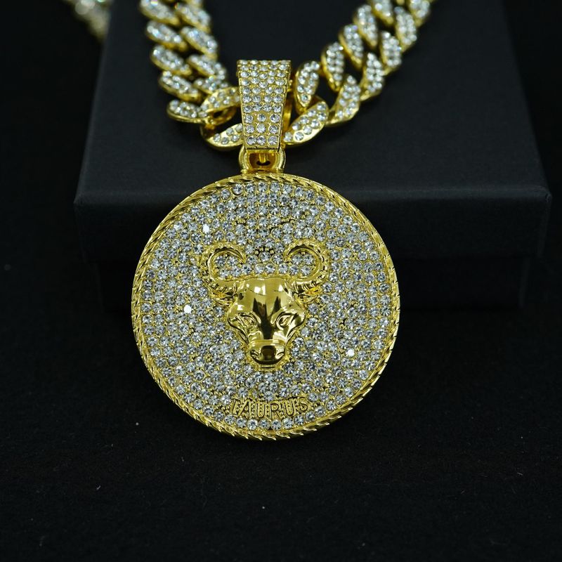 Ciondolo con costellazione circolare in lega del Toro simboleggia potere, moda, personalità, hip-hop e collana cubana_voghion.com