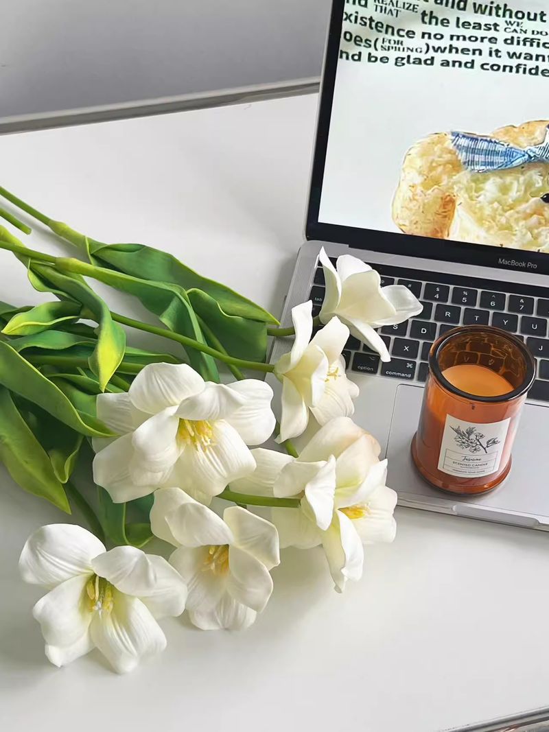 Ins Bionic Bouquet PU Tulip Artificial Flower Simulation Flower High Grade Realistic Living Room Table Decoration Flower Arrangement_voghion.com