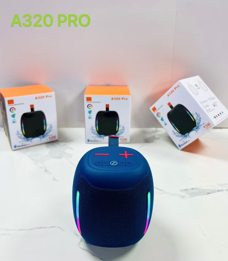 Neien A320pro drahtlose Bluetooth waasserdicht Outdoor Handheld 15W Subwoofer RGB Faarfluuchten Netzwierklautsprecher_voghion.com