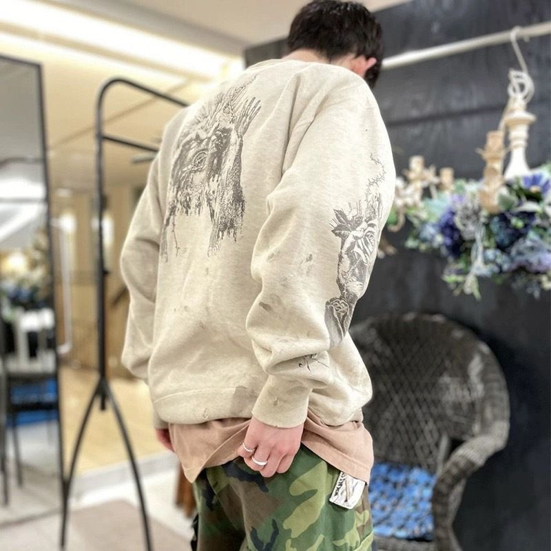 Amerikanischer Retro-Graffiti-Druck Destroyed Pullover Distressed Rundhalspullover für Männer_voghion.com