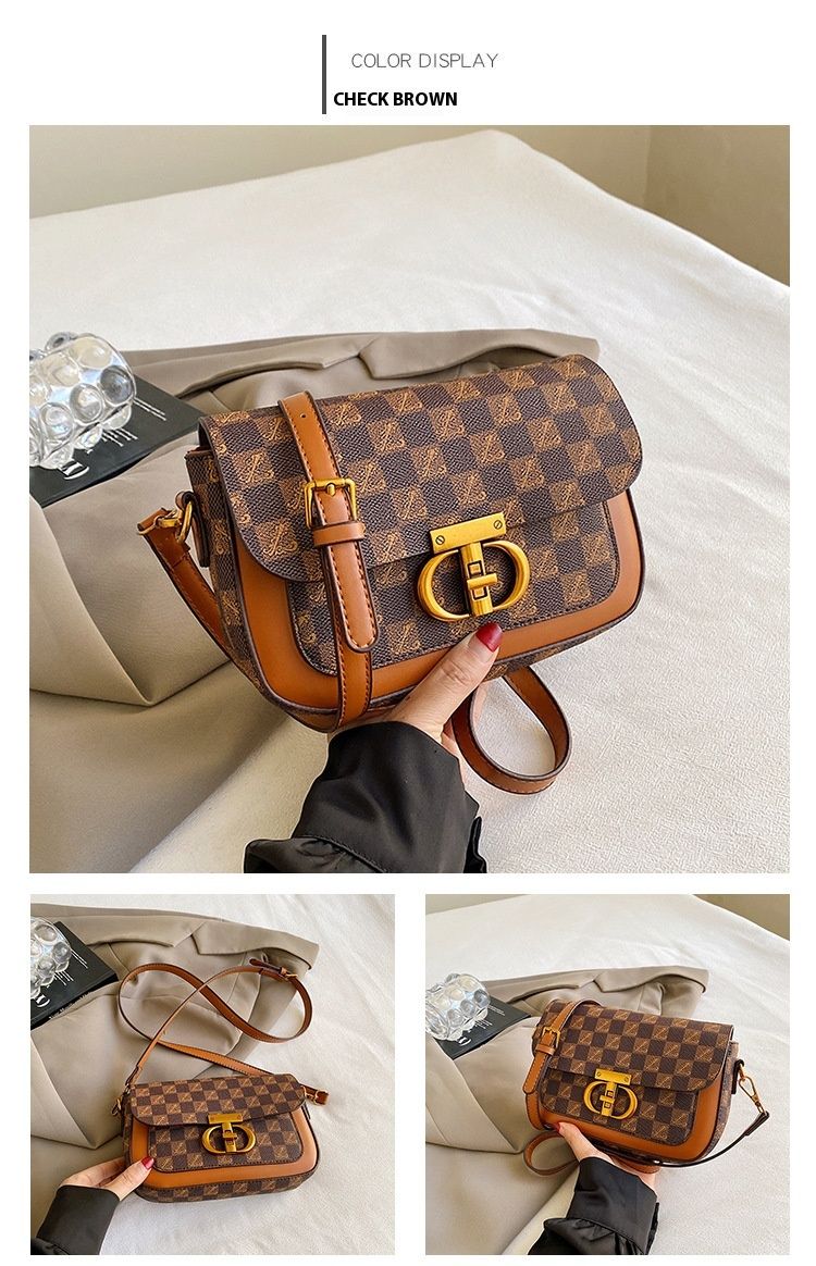 Fibbia con chiusura di alta qualità, grande capacità, elegante borsa quadrata piccola, 2024 nuova monospalla versatile e alla moda_voghion.com