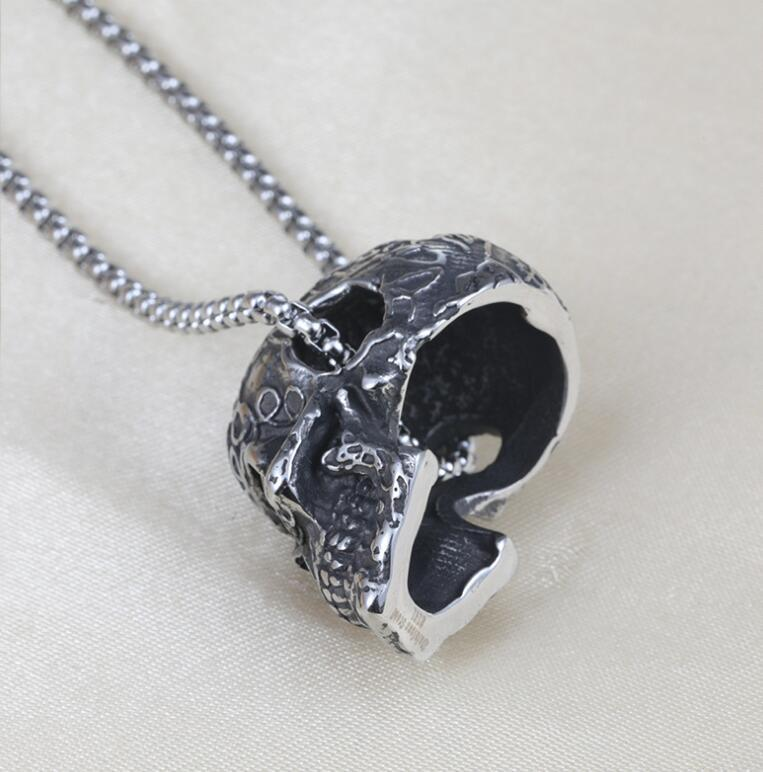 Fashion Men's Stainless Steel Skull Necklace Punk Hip Hop Necklaces for Men Jewelry Creative Accessories Party Gift_voghion.com