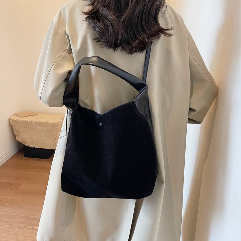 Beibei Shangpin 2023 Herbst/Winter Neue Textur Matte Eimer Tasche Handheld Eine Schulter Diagonal Straddle Zwei Stück Set_voghion.com