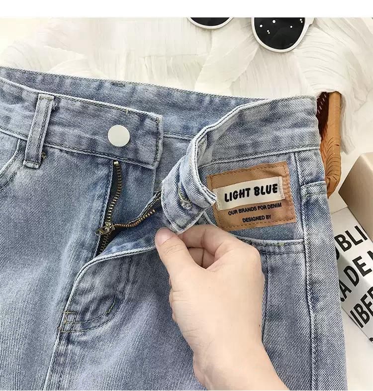 Vita alta e denim piccolo A-line a metà per le donne nell'estate del 2024, nuovo famoso spacco dimagrante avvolto su Internet_voghion.com