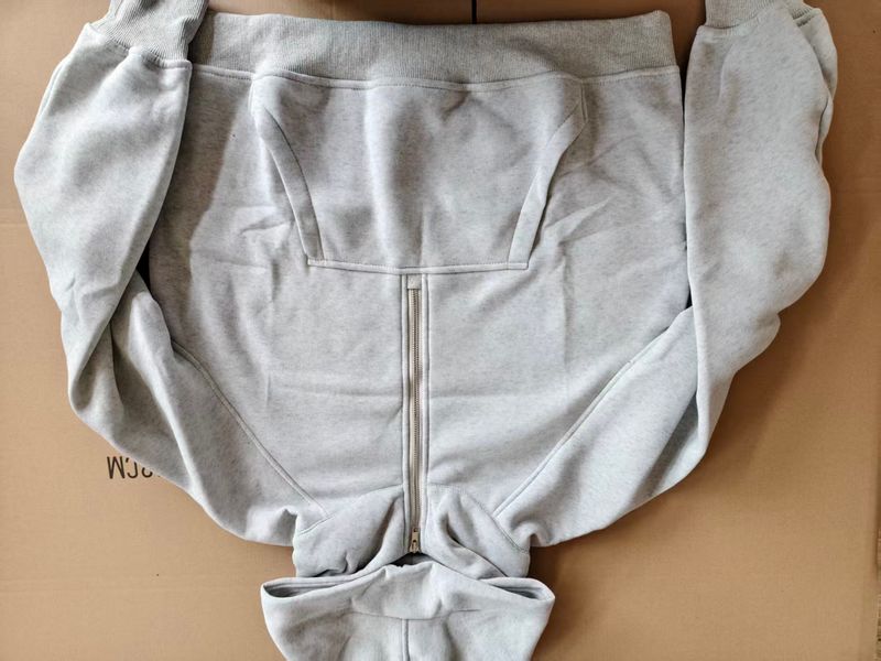 Felpe con mezza zip, felpe corte, pile, pullover con cerniera da donna, outfit autunnali 2025, abbigliamento invernale_voghion.com