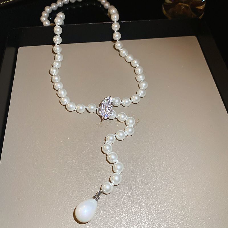 Zirkoonbladeren, waterdruppels, parels, kwastjes, ketting, lichte luxe, high-end, niche, sleutelbeenketting, modieus_voghion.com
