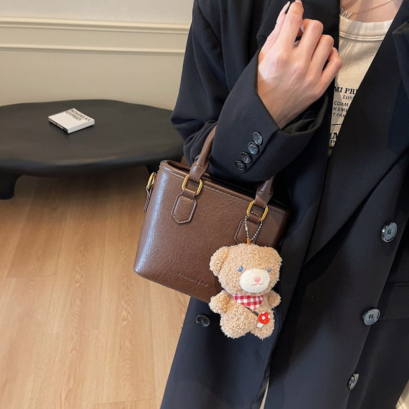 2024 Autumn Winter New Korean Version Exquisite Handheld Fashion Bucket For Women Simple Single Shoulder Crossbody Bag_voghion.com